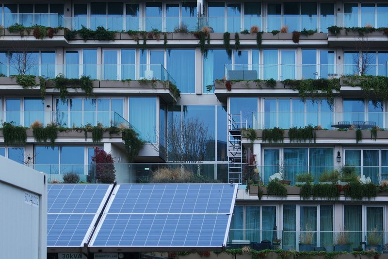 Commercial solar array